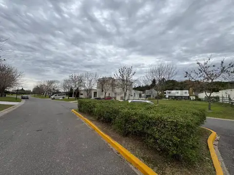 Terreno en Venta en El Cazal, USD 28.000