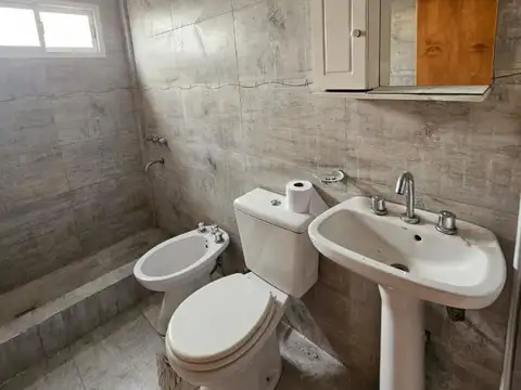 Departamento en Alquiler en Tablada, $ 350.000