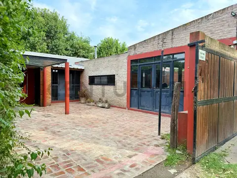 Casa en venta 4 dormitorios 446 e/ 26 y 27