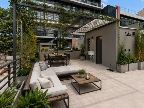 VENTA TRIPLEX  CON BALCON Y TERRAZA Y PROPIA