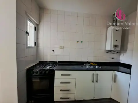 Departamento en Alquiler en Villa del Parque, $ 600.000