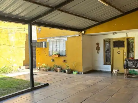 Casa en Venta en Luis Guillon, USD 119.000