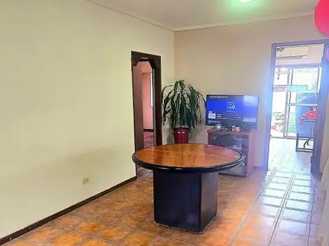 Depto Tipo Casa 4 ambientes con 1 baño