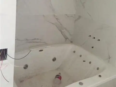 DEPARTAMENTO 3 AMBIENTES CON COCHERA A ESTRENAR