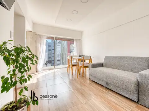 Departamento 1 Ambiente Reciclado Amoblado Con Balcon Zona Centro