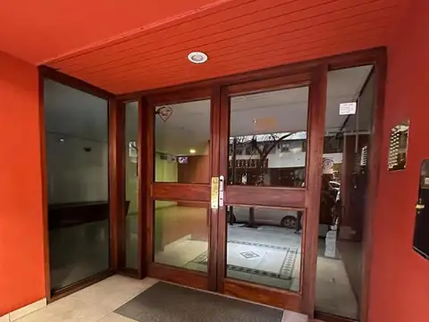 Departamento 6 ambientes con 1 baño