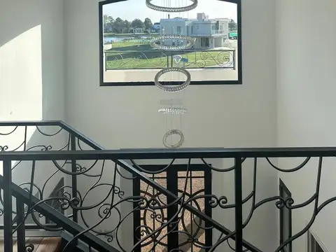 Casa en Alquiler A Estrenar