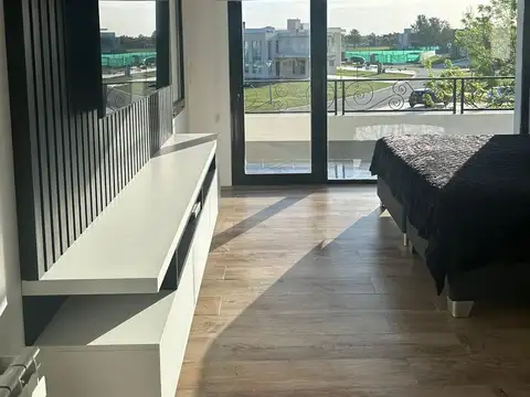 Casa en alquiler anual en Terralagos Canning