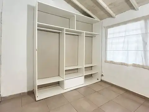 Depto Tipo Casa en Alquiler de 2 dormitorios