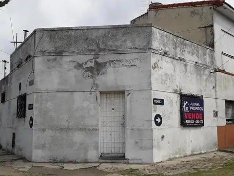 Casa PH en Venta de 2 Ambientes en Wilde