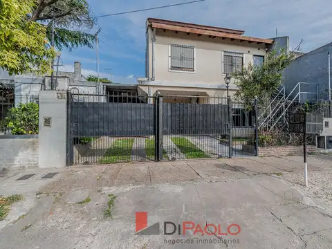 Venta casa multifamiliar en Ciudad Jardín El Libertador
