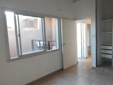 VENTA DEPARTAMENTO 2 DORM. COCHERA GUAYMALLEN