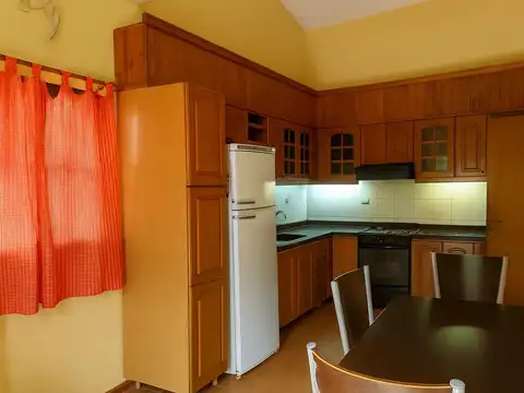 Casa en Venta en Alberdi, USD 60.000