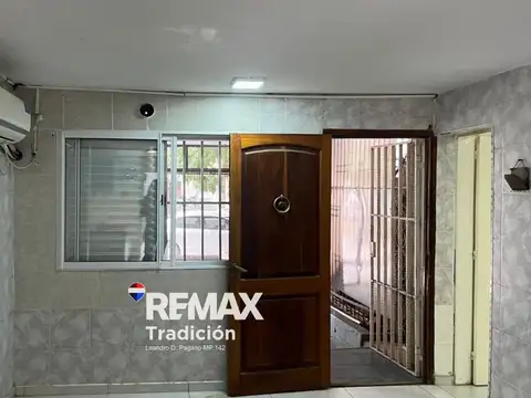 Casa 11 ambientes con 7 baños