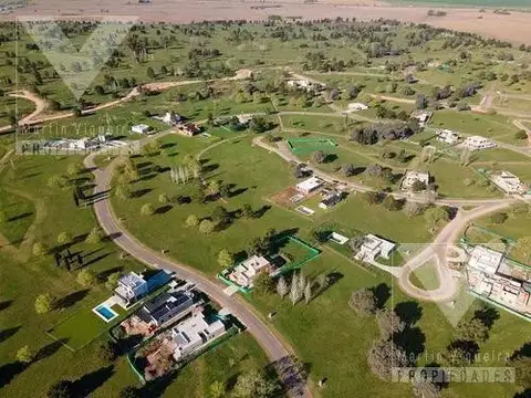 Lote en venta en Mirabosques. Los Cardales.