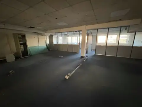 PISO DE OFICINA EN ALQUILER - EXPENSAS INCLUIDAS EN EL PRECIO PISO 8