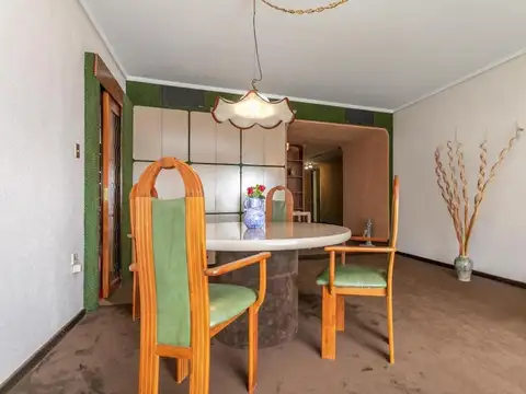 Departamento 4 ambientes con 2 baños