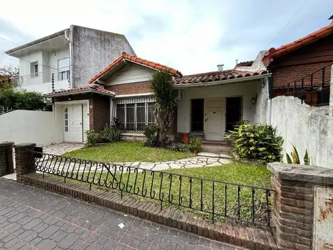 Chalet una planta /3 dormitorios/ Ideal para actualizar