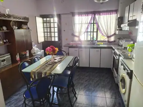 Casa en Venta de 5 dormitorios