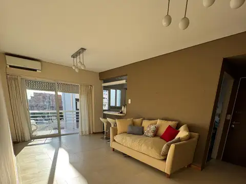 Departamento en Alquiler con 1 cocheras