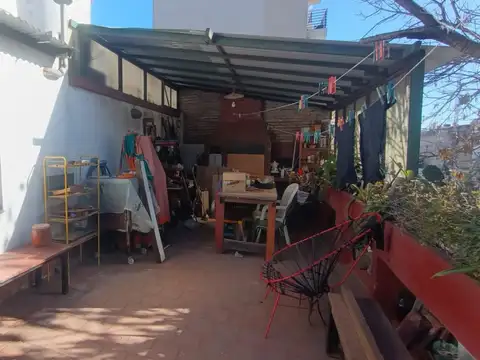 Ensenada 100, Piso 1