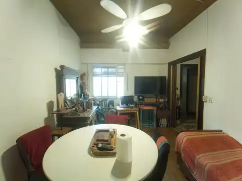 Depto Tipo Casa 5 ambientes con 1 baño