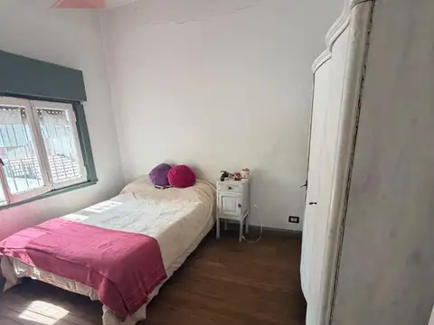 Depto Tipo Casa en Venta 40 años