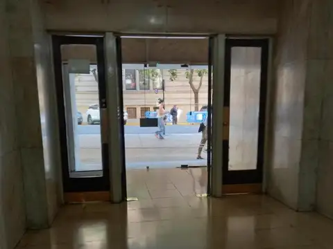 Oficina en Venta en Tribunales, USD 180.000