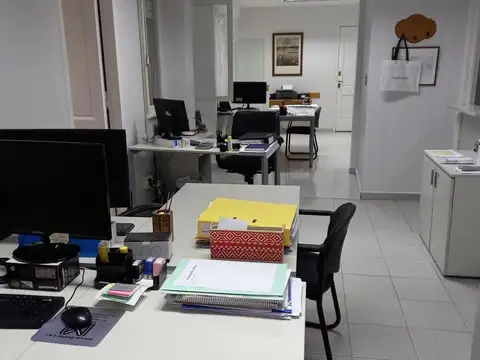 Oficina en Venta en Tribunales, USD 180.000