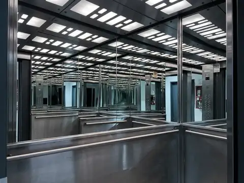 Av.