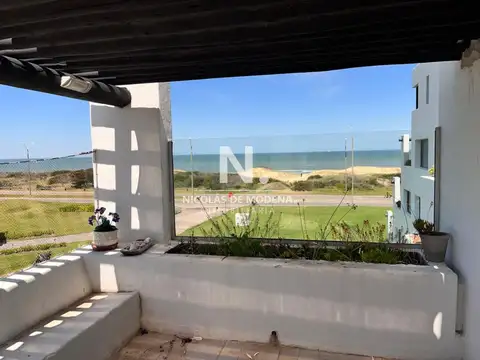 Apartamento en Venta Rincon del Indio de 3 dormitorios, Playa Brava, Punta del Este