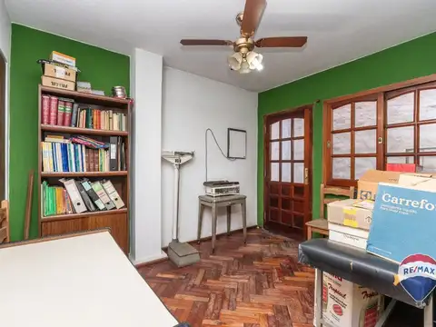 Casa 5 ambientes con 1 baño