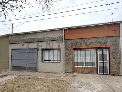 Casa con Local Comercial | Excelente ubicación y gran potencial. VENADO TUERTO