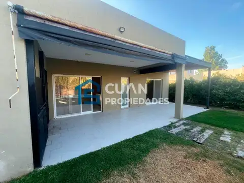 Casa en Venta en La Cañada - Los Arces, USD 185.000