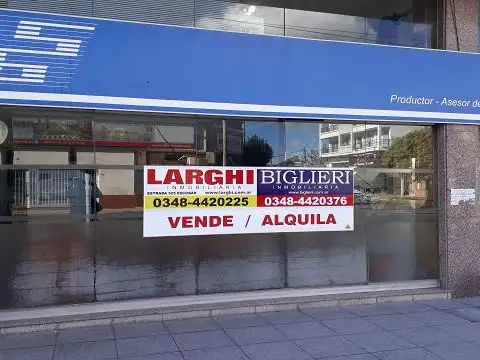 Av. 25 de Mayo esq. Mitre, Escobar