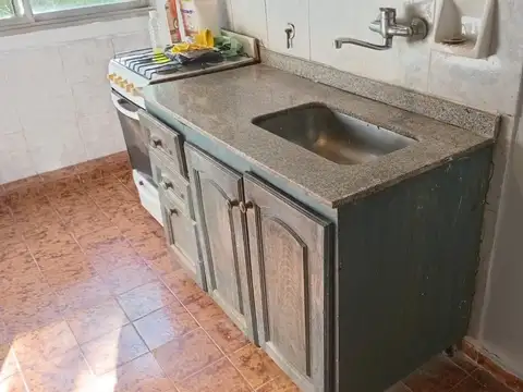 Departamento 3 ambientes con 1 baño