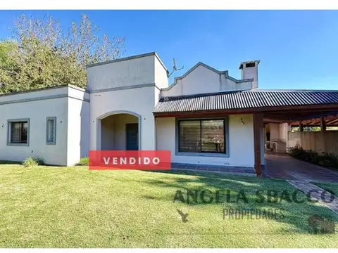 Hermosa  Casa en Parque Jularo. VENDIDA 