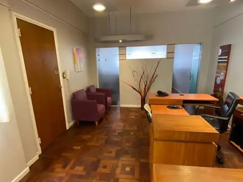 Oficina en Alquiler al Este