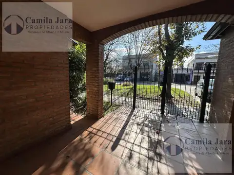 Casa en Venta en Castelar, USD 199.000