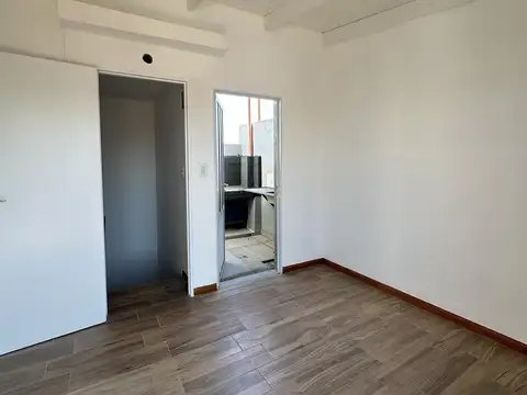 VENTA PH A ESTRENAR  DOS DORMITORIOS CON BALCON TERRAZA Y PATIO EN ARROYITO