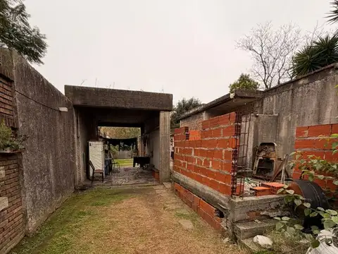 Casa en Venta en Ezpeleta Oeste, USD 70.000