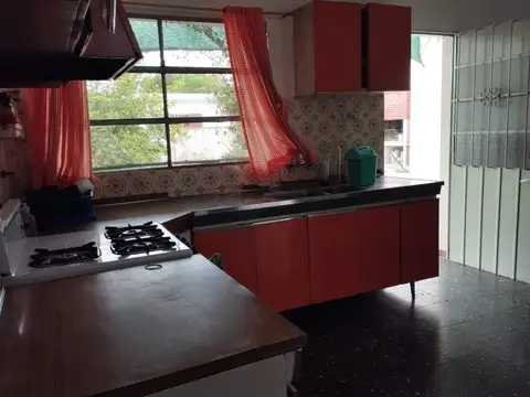 APTA BANCOR -EN ESQUINA CON GRAN  POTENCIAL COMERCIAL . ES GENIAL  