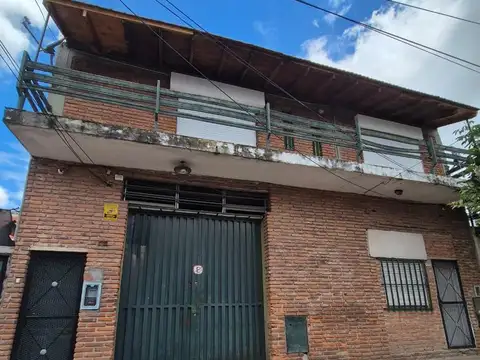 VENTA DEPTO 3 AMBIENTES + GALPON + MONOAMBIENTE