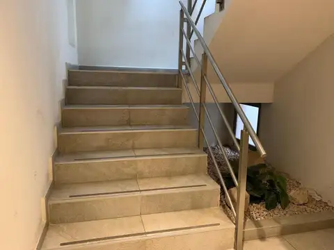 Departamento en Alquiler en Godoy Cruz, $ 500.000