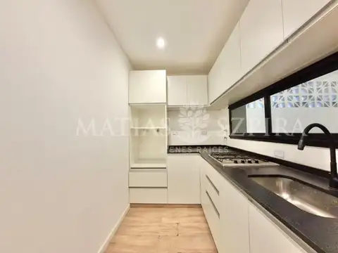 Depto Tipo Casa en Venta con 1 cocheras