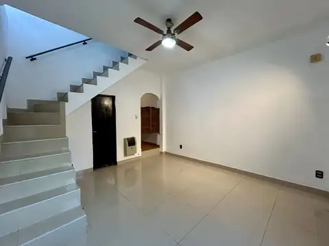 Casa en Venta en Castelar, USD 65.000