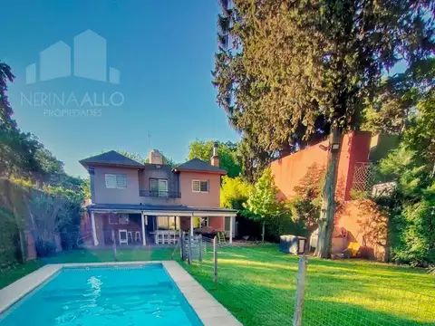 Casa en Alquiler de 4 dormitorios