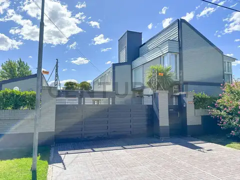 Casa en Venta en Caisamar, USD 450.000