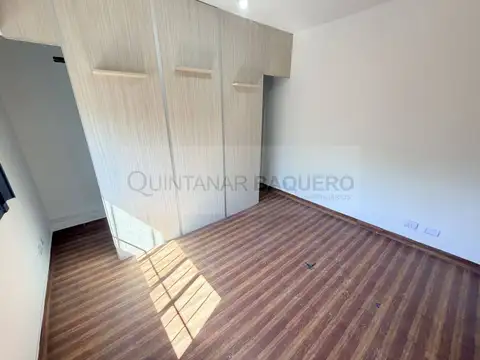 Depto Tipo Casa en Alquiler en Flores, $ 1.500.000
