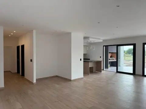 VENTA CASA 4 AMBIENTES BARRIO CRUZ DEL SUR A ESTRENAR CANNING /EZEIZA / SAN VICENTE
